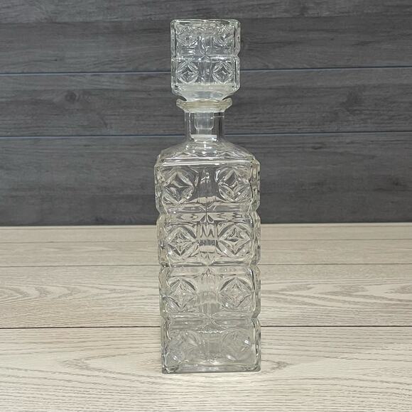 Vintage 1961 Seagrams Calvert Whiskey Square Glass Decanter with Stopper D-126 - Picture 16 of 16